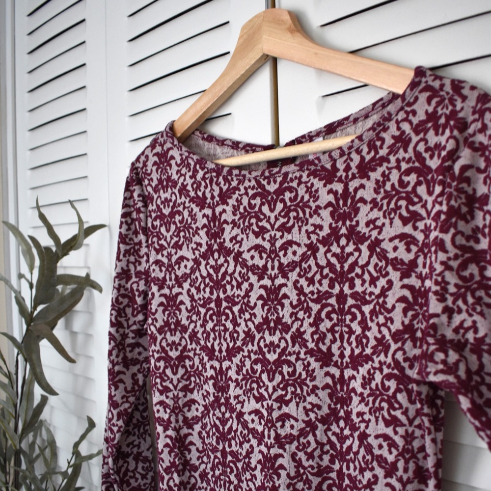 Xhilaration Fitted Patterned Dress | Maroon - Picture 2 of 8